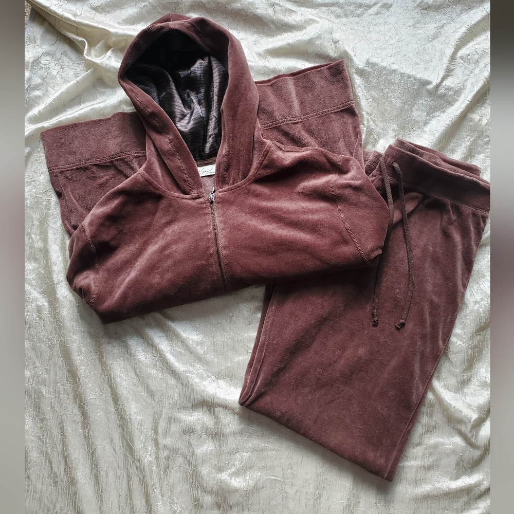 Kim Rogers brown Hooded jacket (xl) and pants (m) velour set